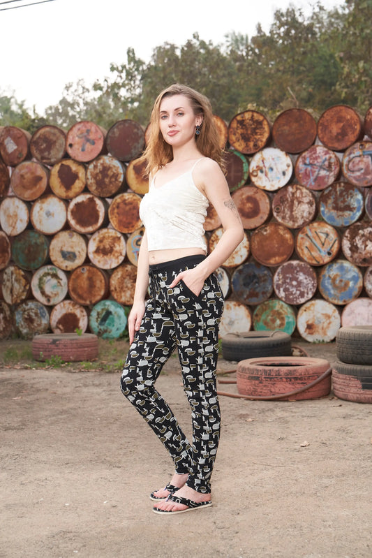 Low-Waist Rib Pants | Stylish Print Lounge & Functional Pockets